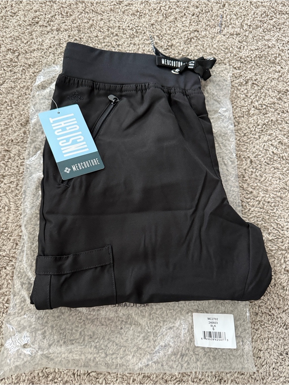 BRAND NEW !!!!! ✨ Med Couture women’s scrubs pants size small